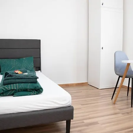 Helle 2-zimmer * Augsburgo